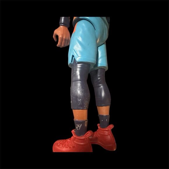 SPACE JAM New K Legacy Lebron James Ultimate Tune Squad 12" Action Figure Works - Picture 4 of 4